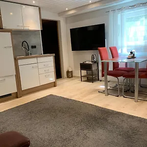 Appartement 2-zimmer-whg Im Souterrain Sauna Extra Gebuehr, Großenseebach